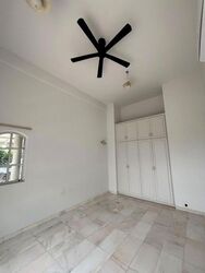 Clacton Road (D15), Detached #631955741